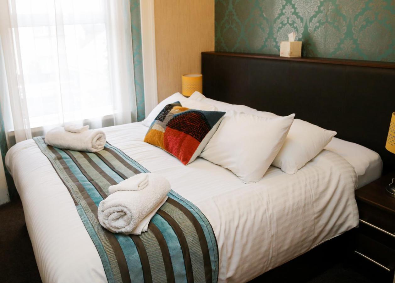Avarest House Bb Adults Only Portrush Buitenkant foto