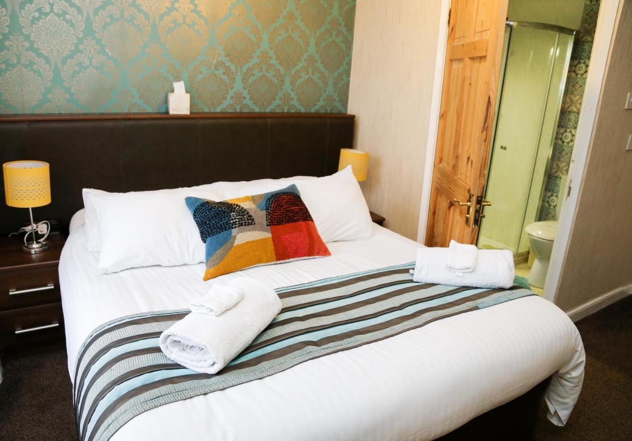Avarest House Bb Adults Only Portrush Buitenkant foto