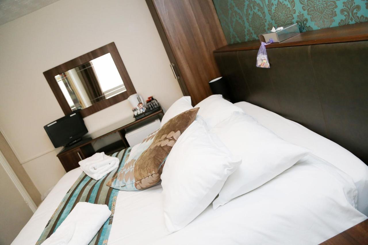 Avarest House Bb Adults Only Portrush Buitenkant foto