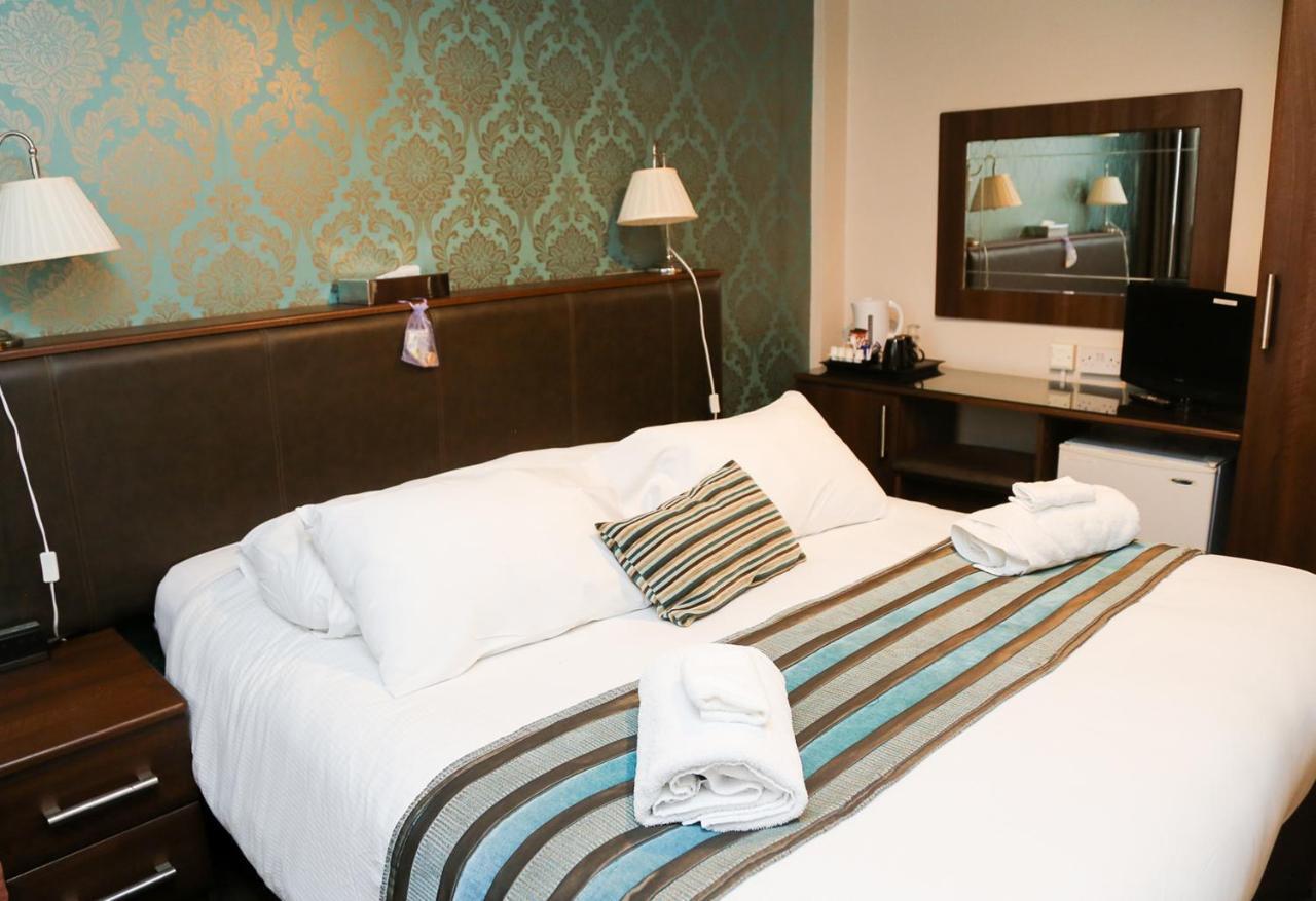 Avarest House Bb Adults Only Portrush Buitenkant foto