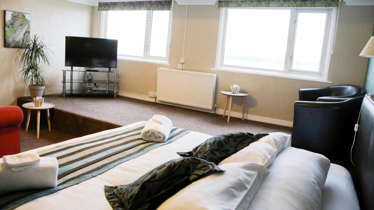 Avarest House Bb Adults Only Portrush Buitenkant foto